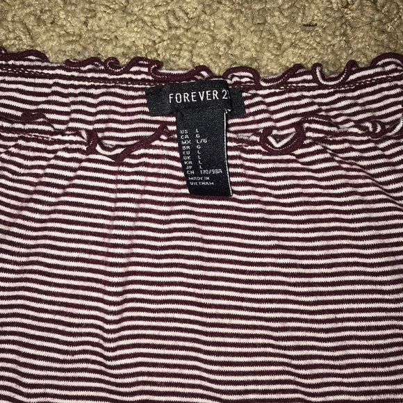 Forever 21 cropped off the shoulder shirt - Picture 3 of 3